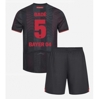 Billige Fotballdrakt Bayer Leverkusen Loic Bade #5 Replika Hjemmedraktsett Barn 2025-26 Kortermet (med bukser)